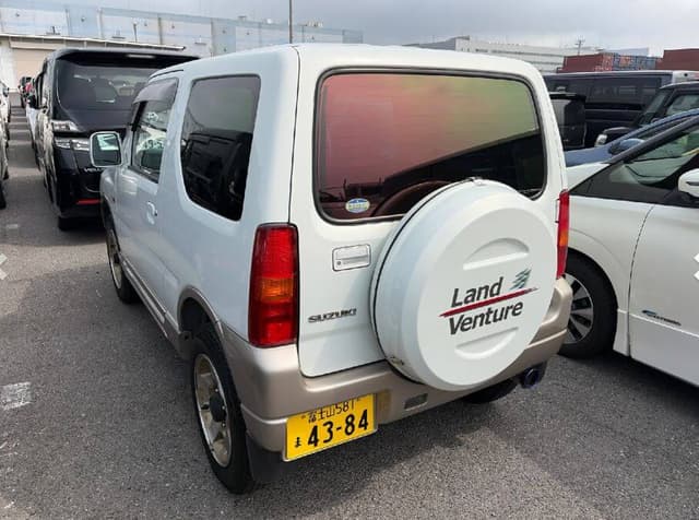 2001 Suzuki Jimny JDM car for sale — photo 2 of 7