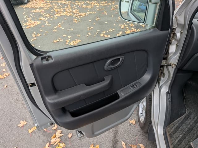 2001 Suzuki Every JDM car for sale — photo 18 of 23