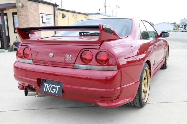 1997 Nissan Skyline JDM car for sale — photo 3 of 25