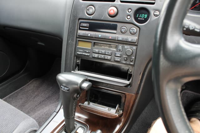 1994 Nissan Skyline JDM car for sale — photo 19 of 25
