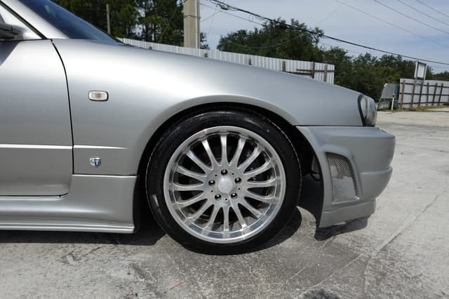 1996 Nissan Skyline JDM car for sale — photo 5 of 19