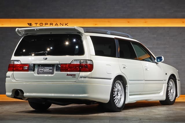 2000 Nissan Stagea JDM car for sale — photo 15 of 25