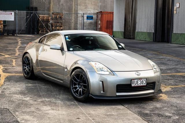 2003 Nissan Fairlady Z JDM car for sale — photo 10 of 19