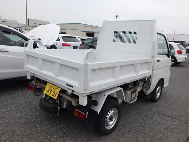2005 Daihatsu Hijet JDM car for sale — photo 5 of 8