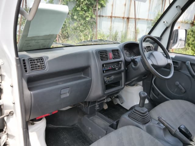 2002 Suzuki Carry JDM car for sale — photo 23 of 25