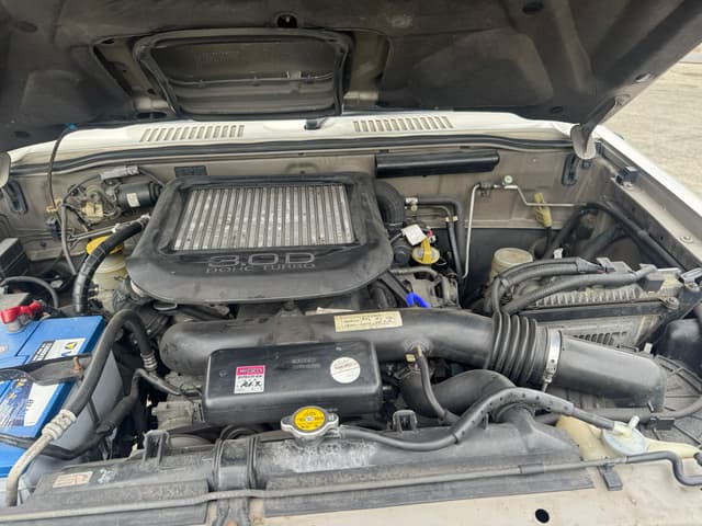 2001 Isuzu Bighorn JDM car for sale — photo 15 of 19