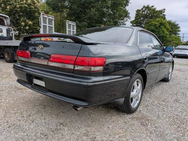 1998 Toyota Mark II JDM car for sale — photo 2 of 4
