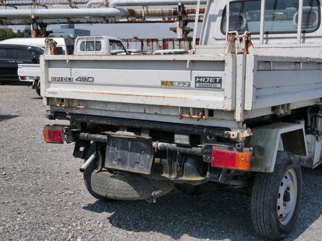 2000 Daihatsu Hijet JDM car for sale — photo 19 of 25