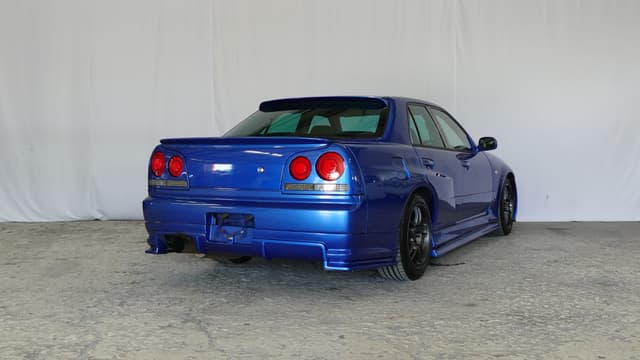 2001 Nissan Skyline JDM car for sale — photo 9 of 24