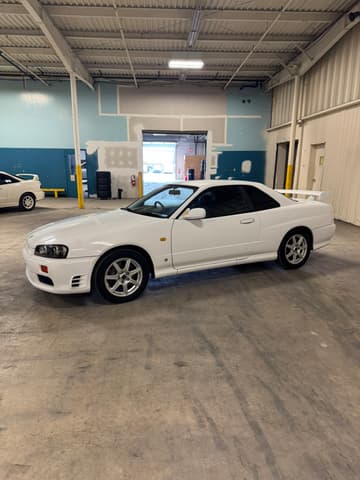 1998 Nissan Skyline JDM car for sale — photo 14 of 25