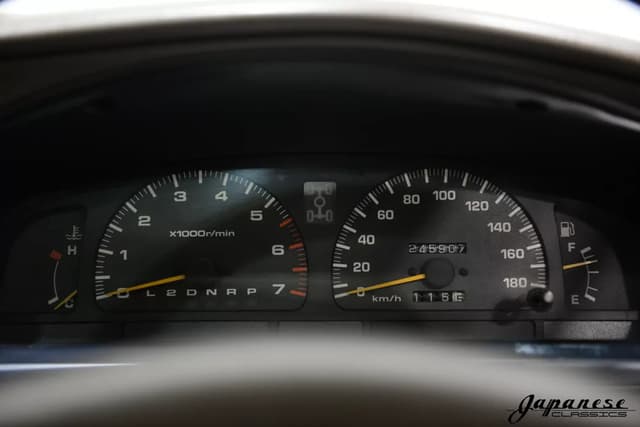1998 Toyota Hilux JDM car for sale — photo 13 of 25