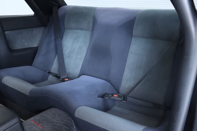 1994 Nissan Skyline JDM car for sale — photo 14 of 25