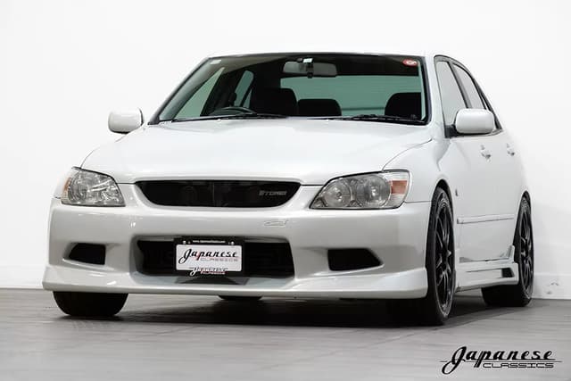 2000 Toyota Altezza JDM car for sale — photo 3 of 25