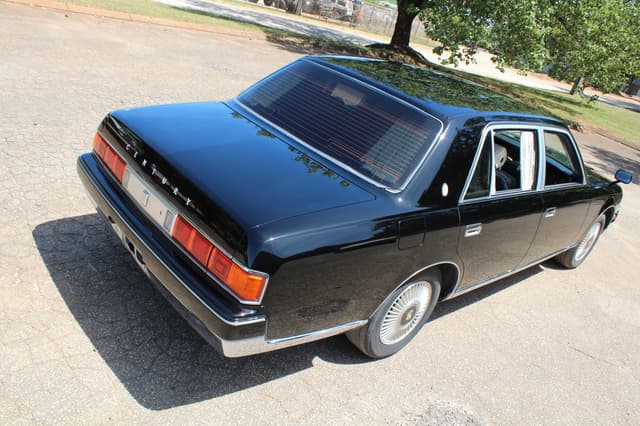 2000 Toyota Century JDM car for sale — photo 10 of 25