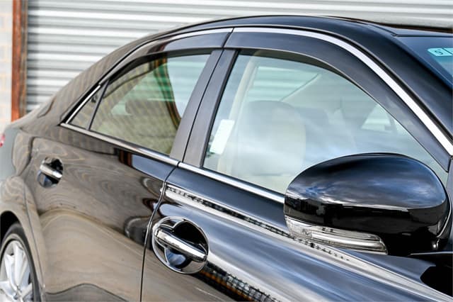 2011 Toyota Mark X JDM car for sale — photo 3 of 25
