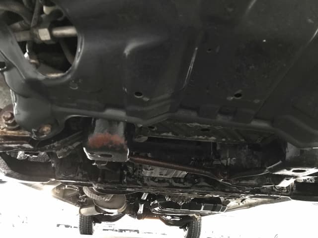 2001 Toyota Grand Hiace JDM car for sale — photo 18 of 19