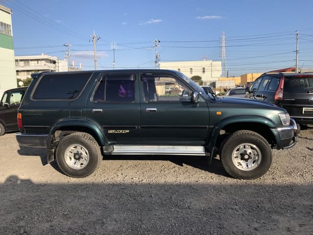 1994 Toyota Hilux Surf JDM car for sale — photo 3 of 5