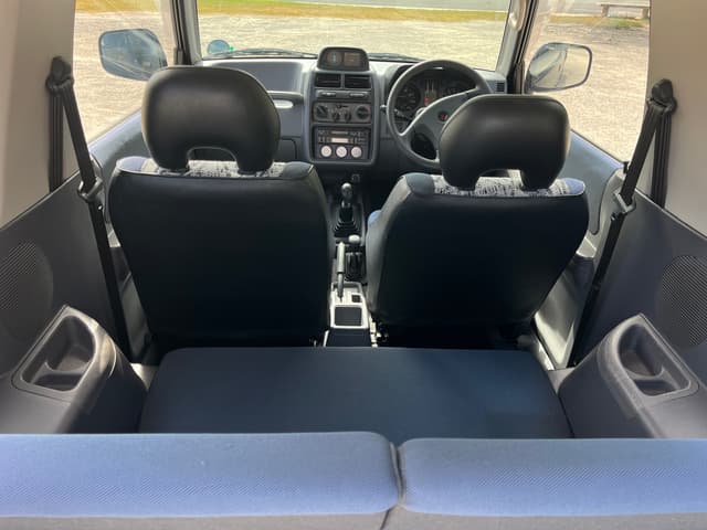 1995 Mitsubishi Pajero Mini JDM car for sale — photo 9 of 11