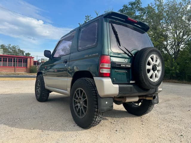 1995 Mitsubishi Pajero Mini JDM car for sale — photo 3 of 12