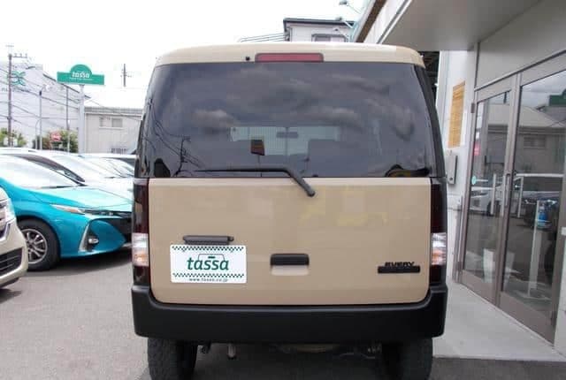 2005 Suzuki Every JDM car for sale — photo 9 of 20