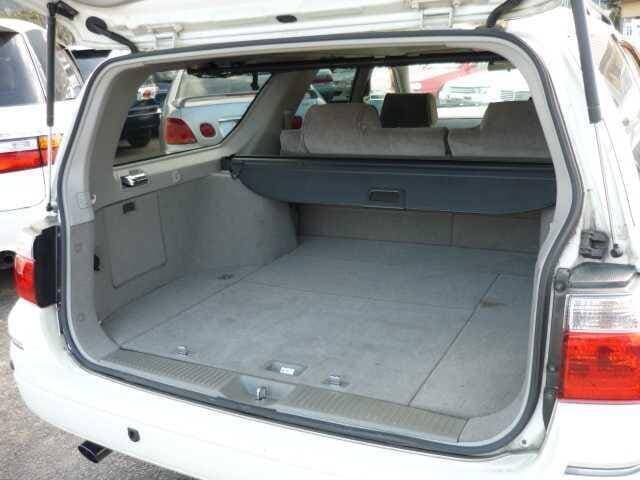 1998 Nissan Stagea JDM car for sale — photo 5 of 7