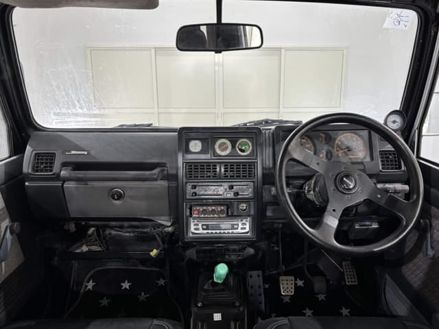 1993 Suzuki Jimny JDM car for sale — photo 8 of 25