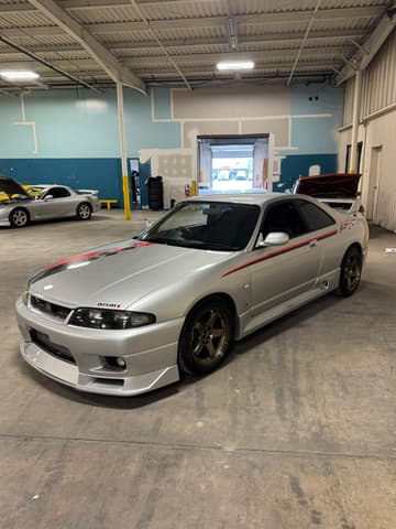 1996 Nissan Skyline JDM car for sale — photo 12 of 25