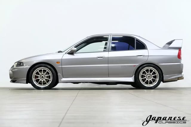1996 Mitsubishi Lancer JDM car for sale — photo 4 of 25