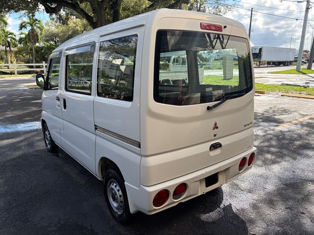 1999 Mitsubishi Minicab JDM car for sale — photo 5 of 19