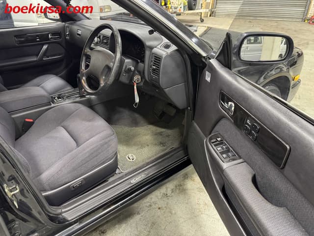 1992 Nissan Cedric JDM car for sale — photo 22 of 25
