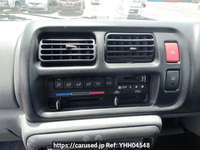 2000 Suzuki Jimny JDM car for sale — photo 22 of 25