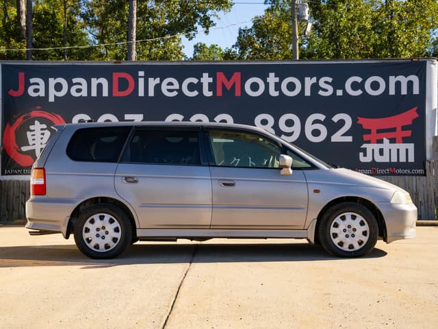 2001 Honda Odyssey JDM car for sale — photo 6 of 15