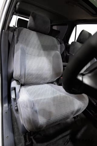 1996 Toyota Hilux Surf JDM car for sale — photo 15 of 25