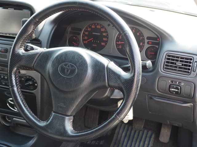 1999 Toyota Sprinter Carib JDM car for sale — photo 11 of 25