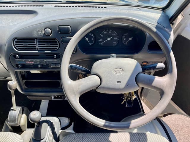 1998 Daihatsu Hijet JDM car for sale — photo 25 of 25