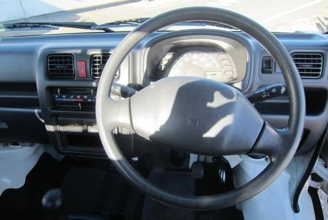 2009 Suzuki Carry JDM car for sale — photo 16 of 25