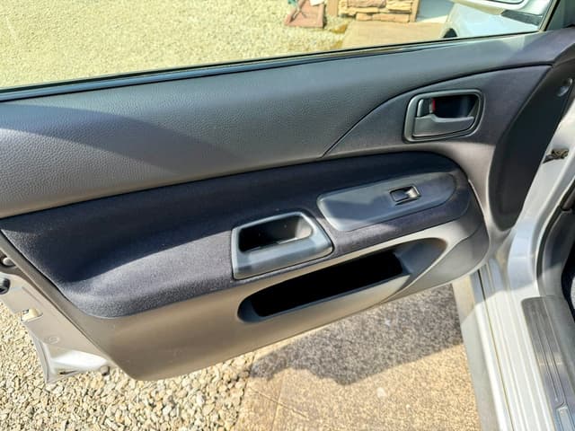 2001 Mitsubishi Lancer Evolution JDM car for sale — photo 15 of 25