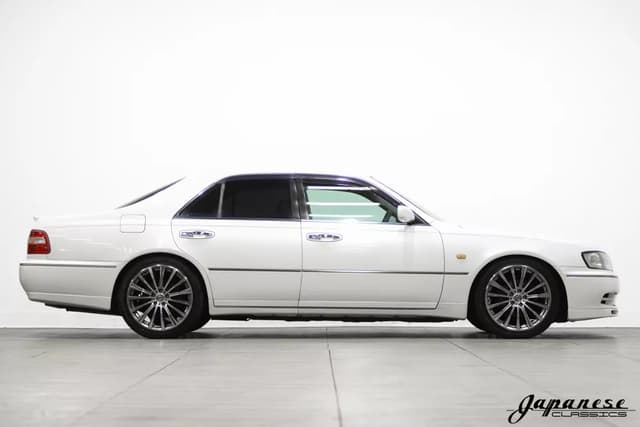 1997 Nissan Cima JDM car for sale — photo 5 of 25