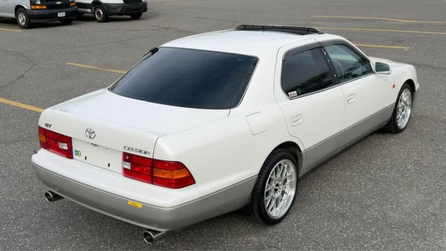 1998 Toyota Celsior JDM car for sale — photo 5 of 20