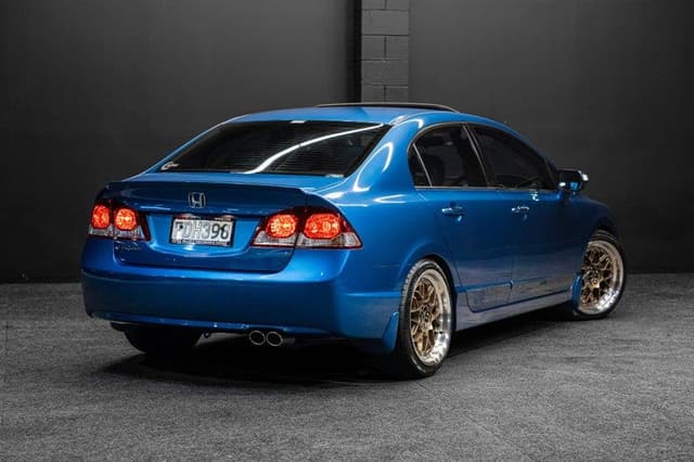 2009 Honda Civic JDM car for sale — photo 12 of 18