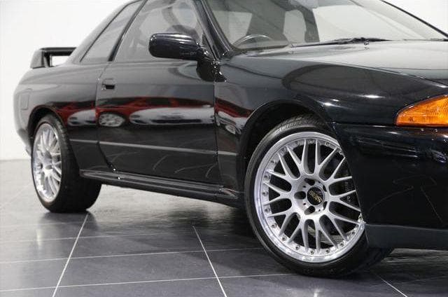 1993 Nissan Skyline JDM car for sale — photo 5 of 25