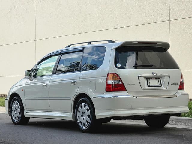 2000 Honda Odyssey JDM car for sale — photo 3 of 25