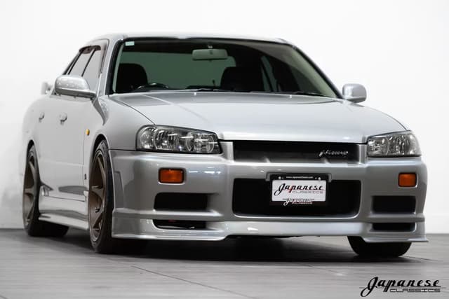 1998 Nissan Skyline JDM car for sale — photo 3 of 25