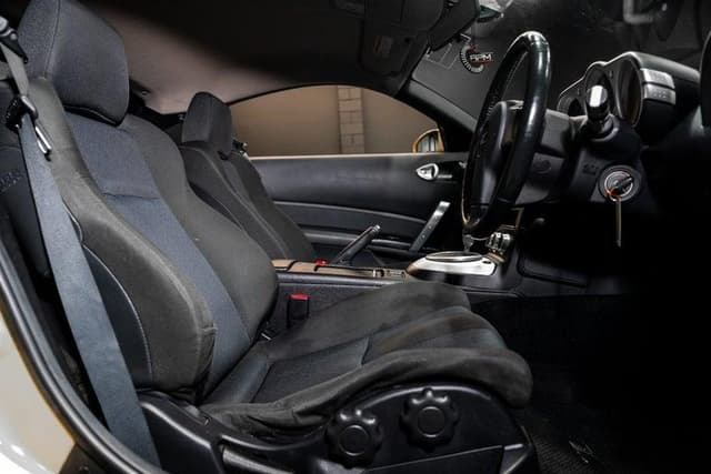 2008 Nissan Fairlady Z JDM car for sale — photo 17 of 19