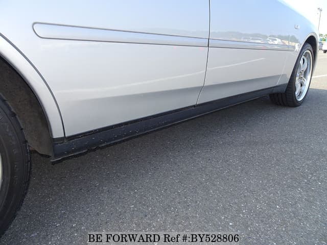 1999 Nissan Gloria JDM car for sale — photo 21 of 25