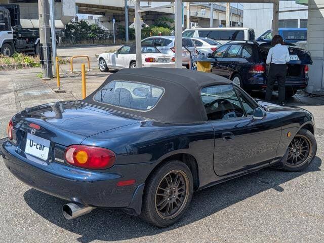 1998 Mazda Roadster (Eunos Roadster / MX-5) JDM car for sale — photo 14 of 20