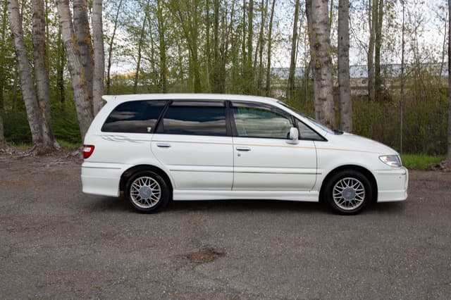 2001 Nissan Presage JDM car for sale — photo 8 of 22