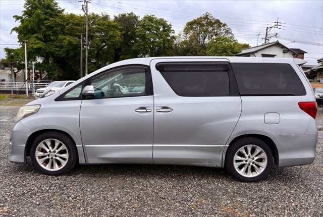 2009 Toyota Alphard JDM car for sale — photo 8 of 25