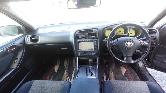 2000 Toyota Aristo JDM car for sale — photo 11 of 14