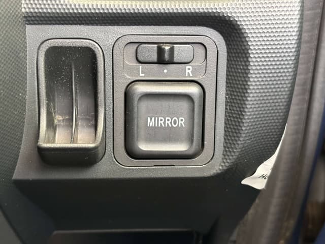 2001 Honda Fit JDM car for sale — photo 17 of 25